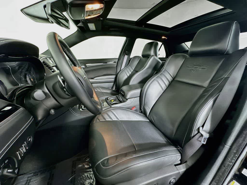 Used 2023 Chrysler 300 C RWD image 12