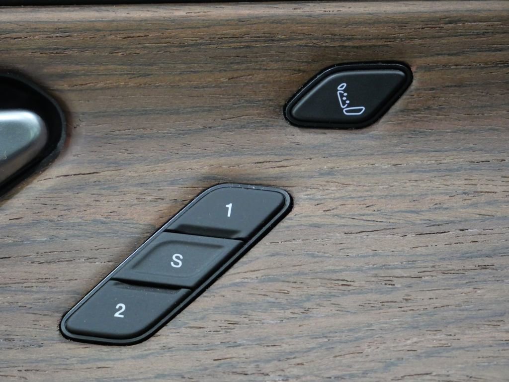 Used 2022 Jeep Grand Cherokee Summit w/ Adv Protech Group IV image 15