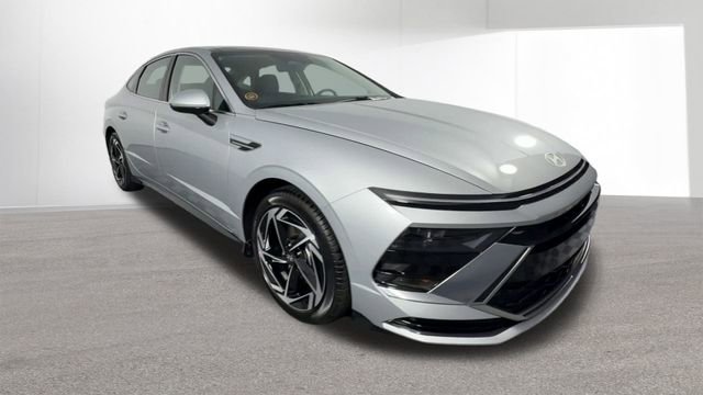 New 2025 Hyundai Sonata SEL image 2