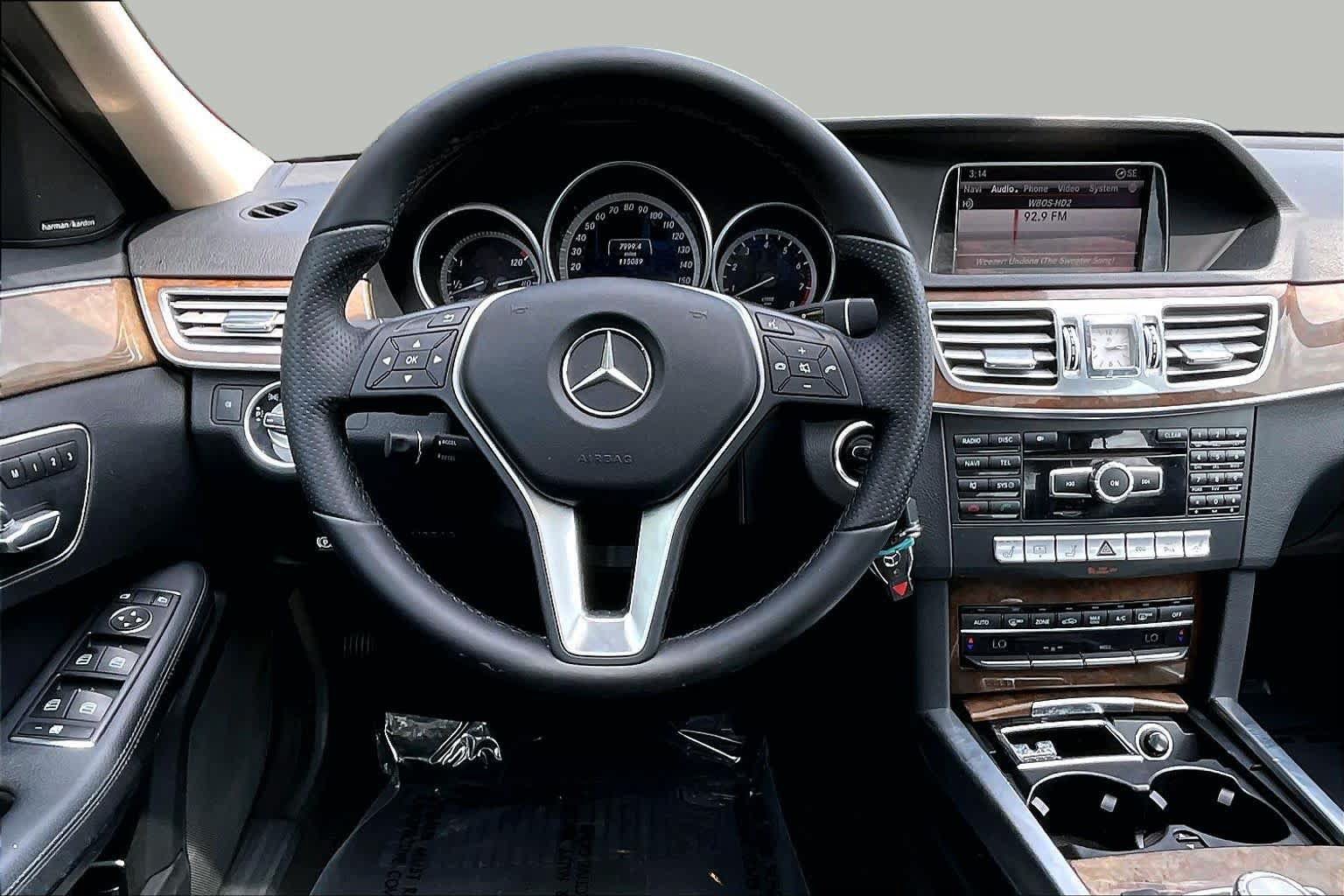 Used 2014 Mercedes-Benz E 350 4MATIC Sedan image 6