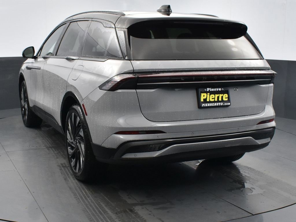 New 2026 Lincoln Nautilus Reserve w/ Jet Appearance Package image 7