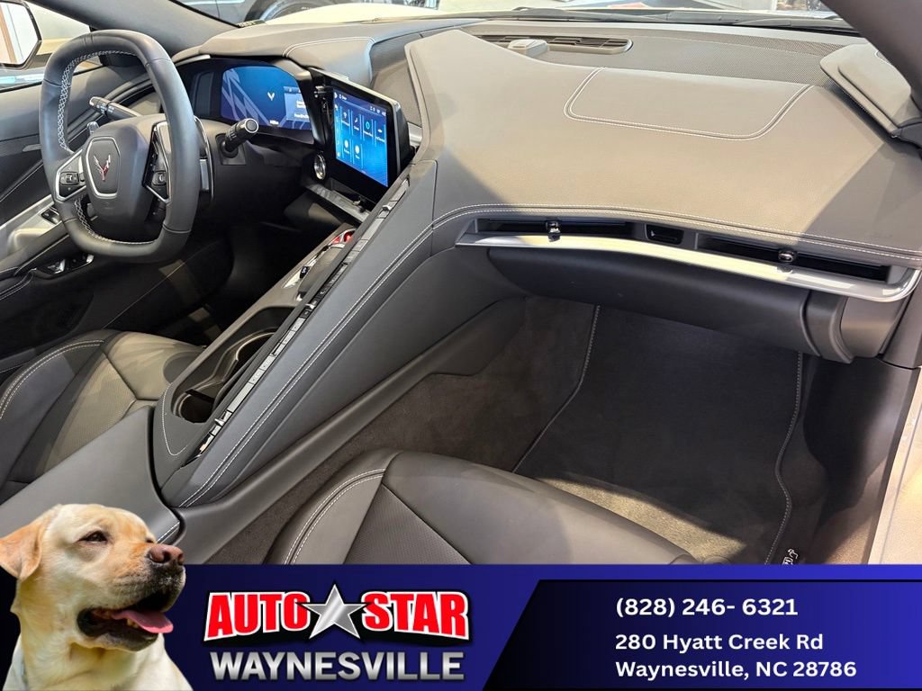 Used 2024 Chevrolet Corvette Stingray Convertible w/ 1LT RWD image 31