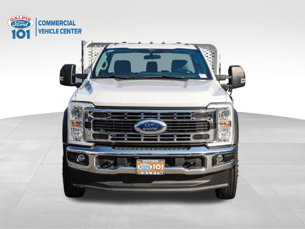 New 2024 Ford F450 XL w/ XL Chrome Package RWD image 2