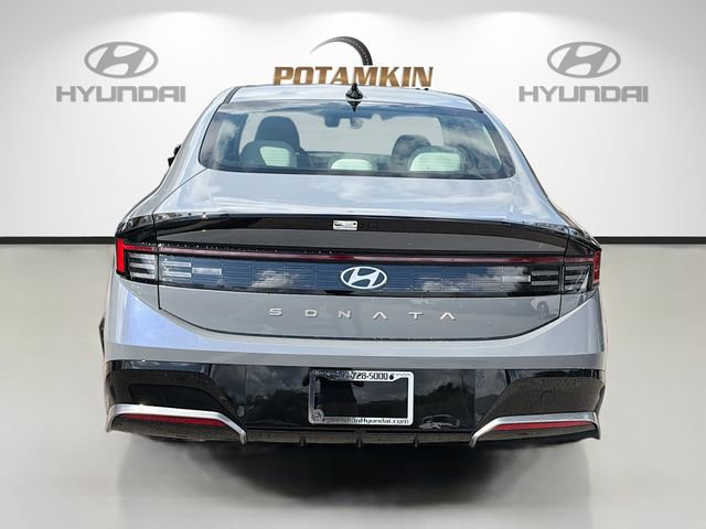 New 2026 Hyundai Sonata SEL FWD image 6