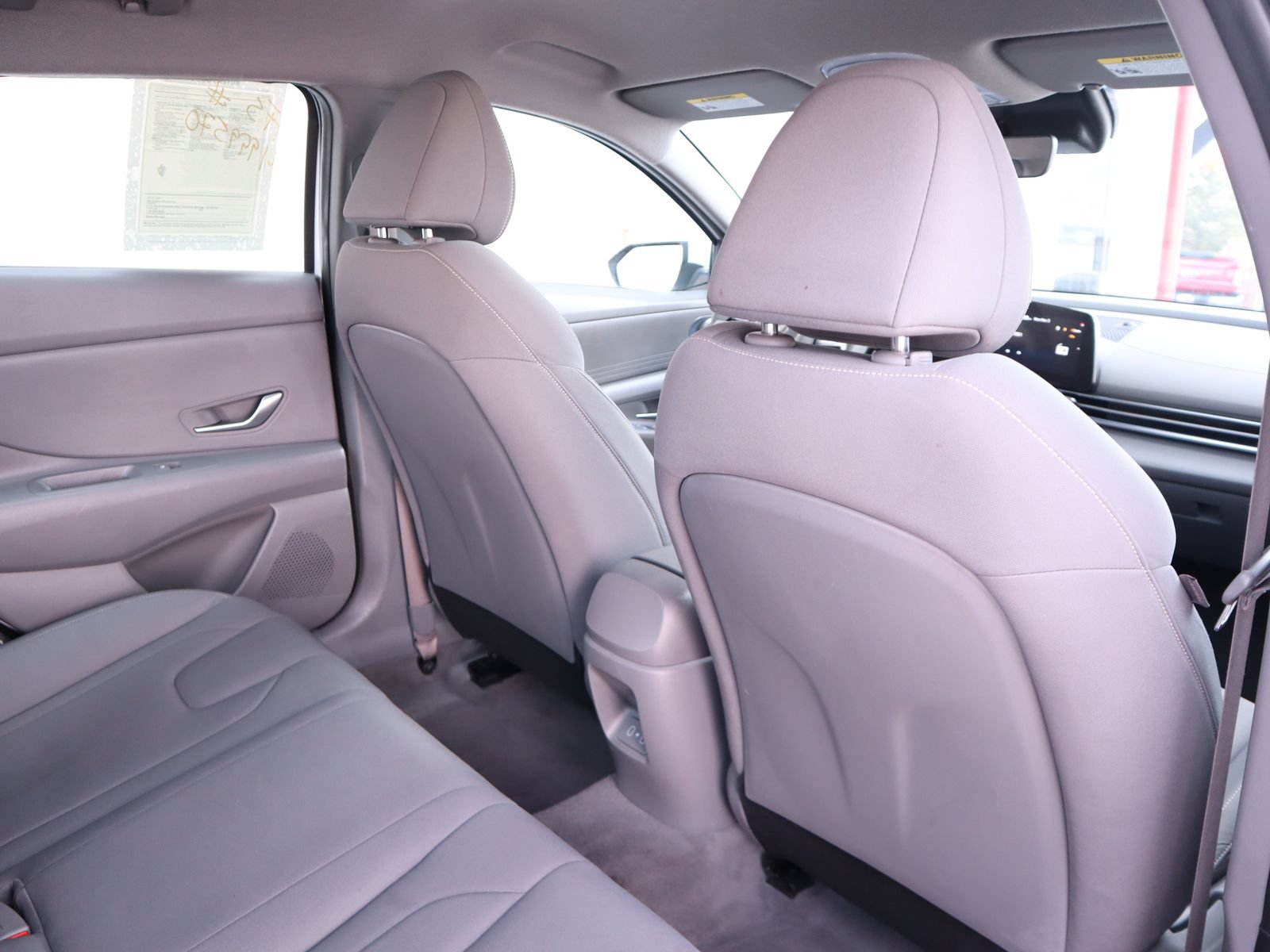 Used 2024 Hyundai Elantra SEL FWD image 45