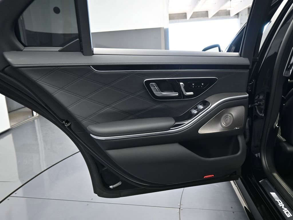 Used 2025 Mercedes-Benz S 63 AMG S image 66