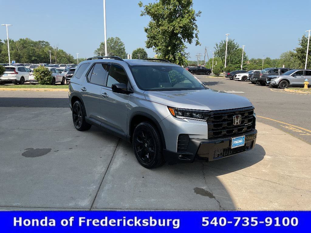 Certified 2026 Honda Pilot Black Edition image 7