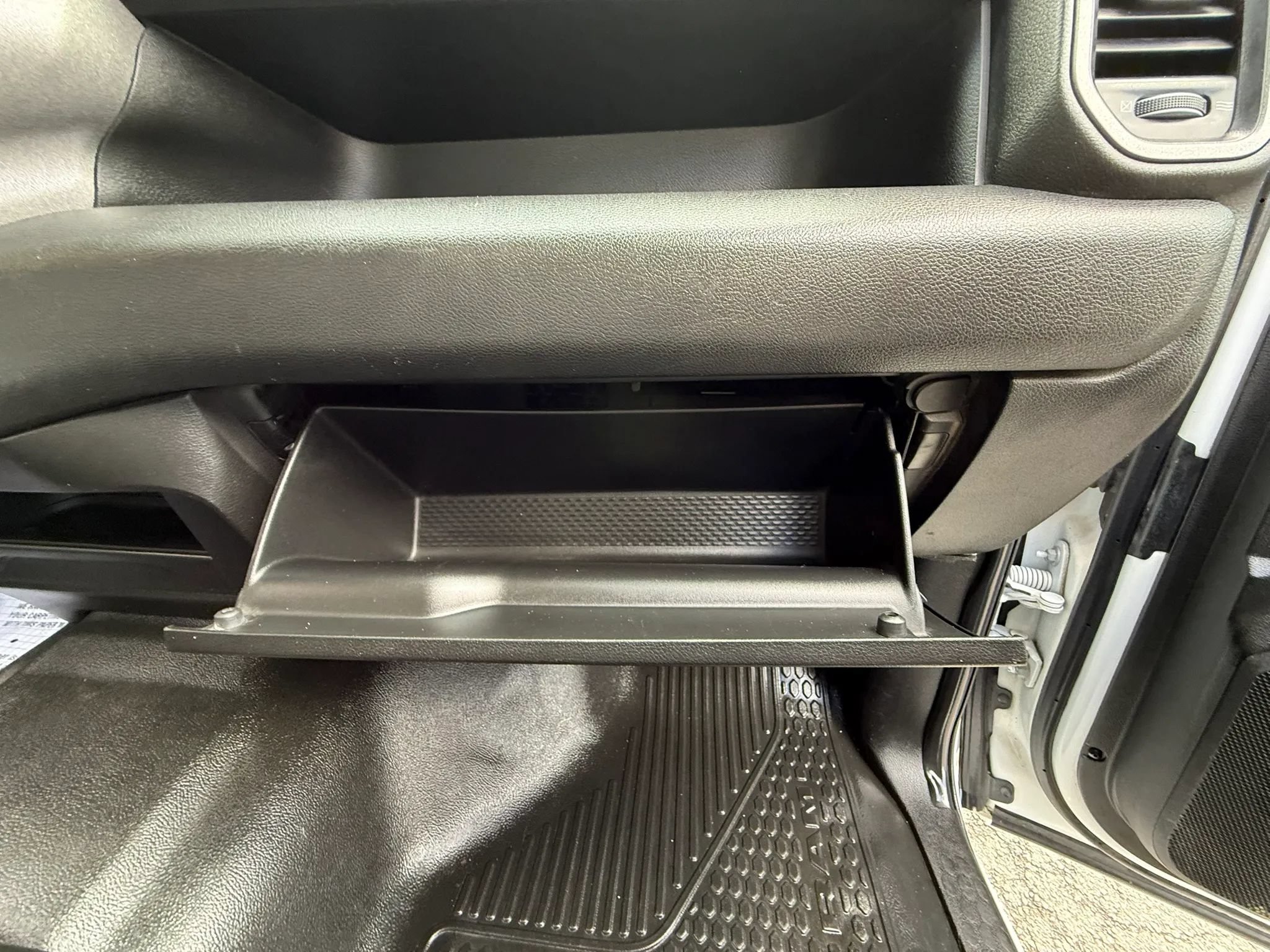 Used 2019 RAM 2500 Tradesman RWD image 32