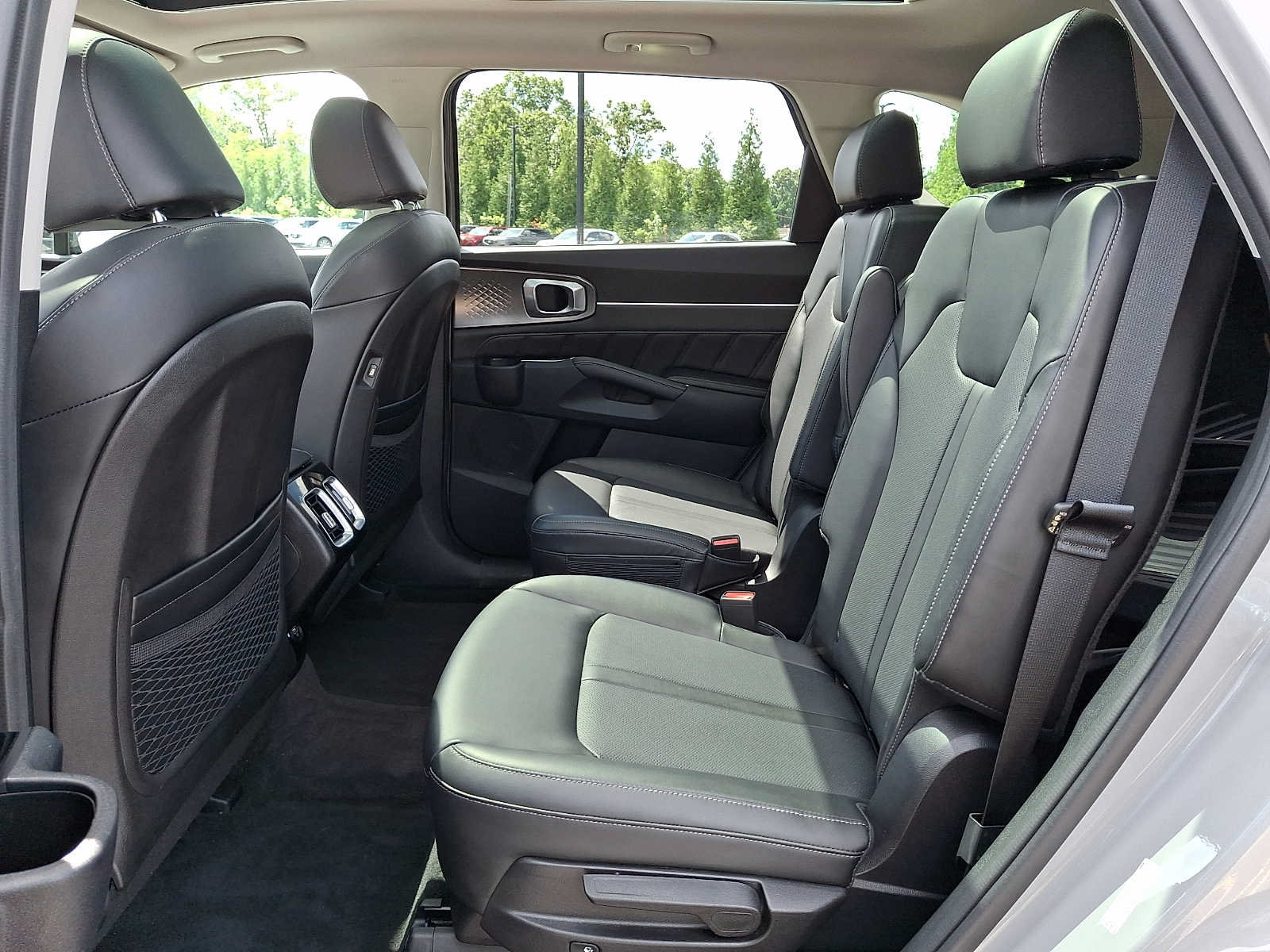 Used 2022 Kia Sorento SX AWD/4WD image 10