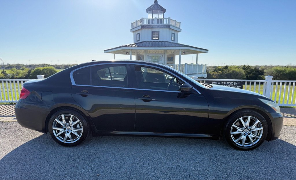 Used 2009 INFINITI G37 Sport w/ Premium Pkg image 4