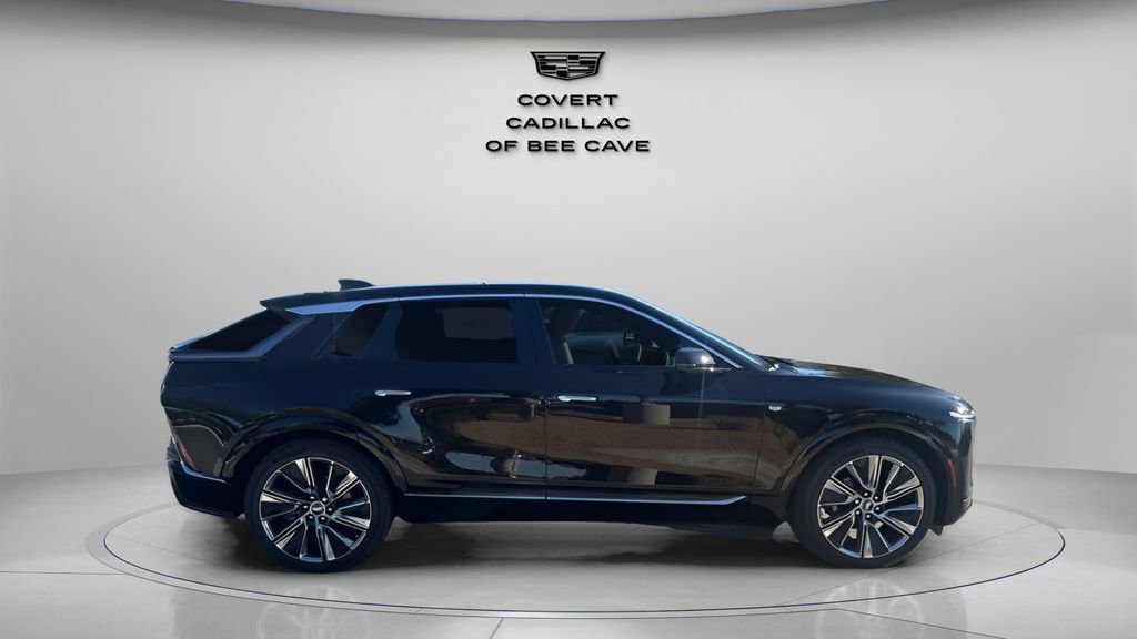 New 2026 Cadillac Lyriq Signature Luxury image 11