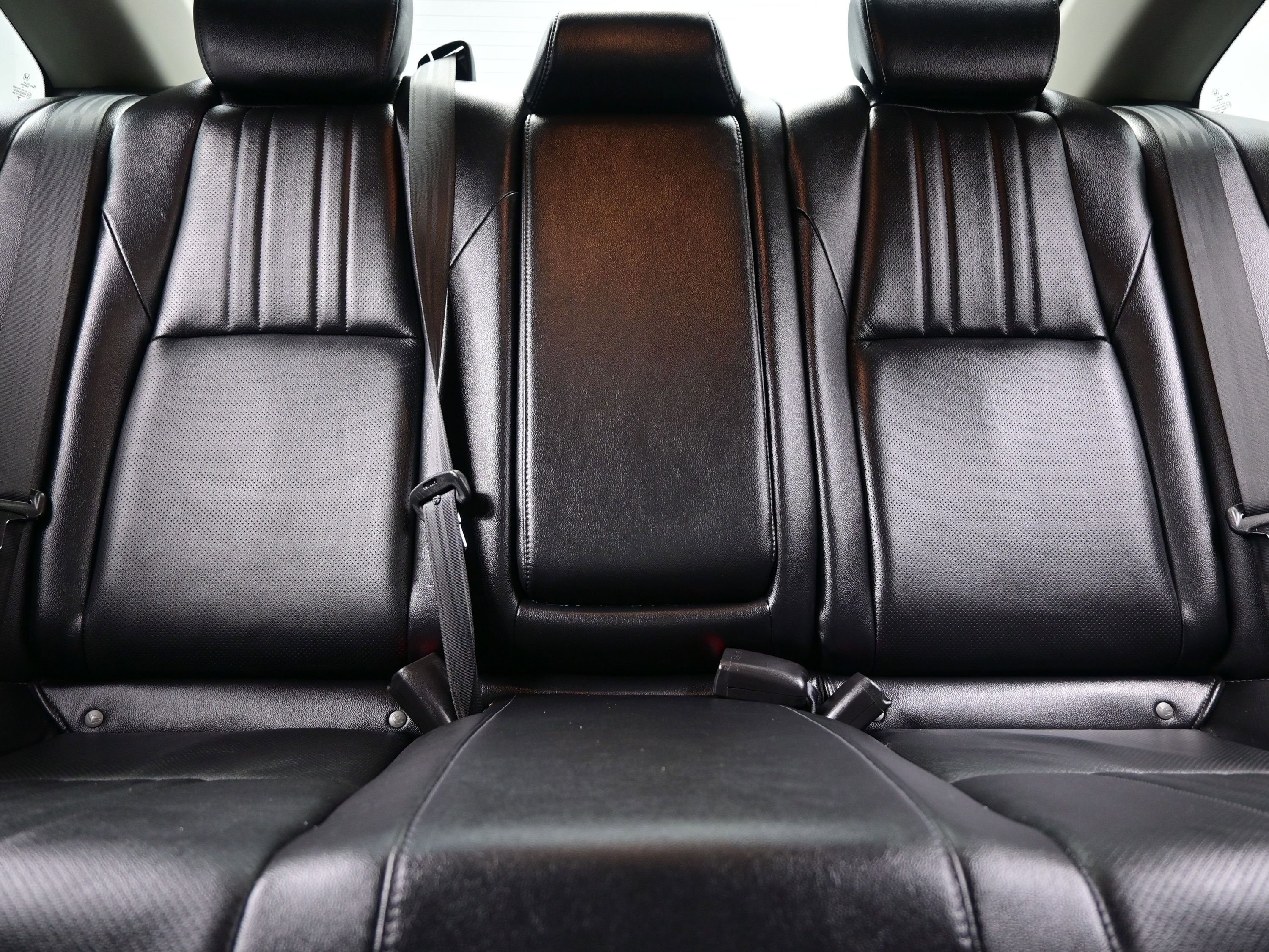 Used 2022 Honda Accord Touring image 16