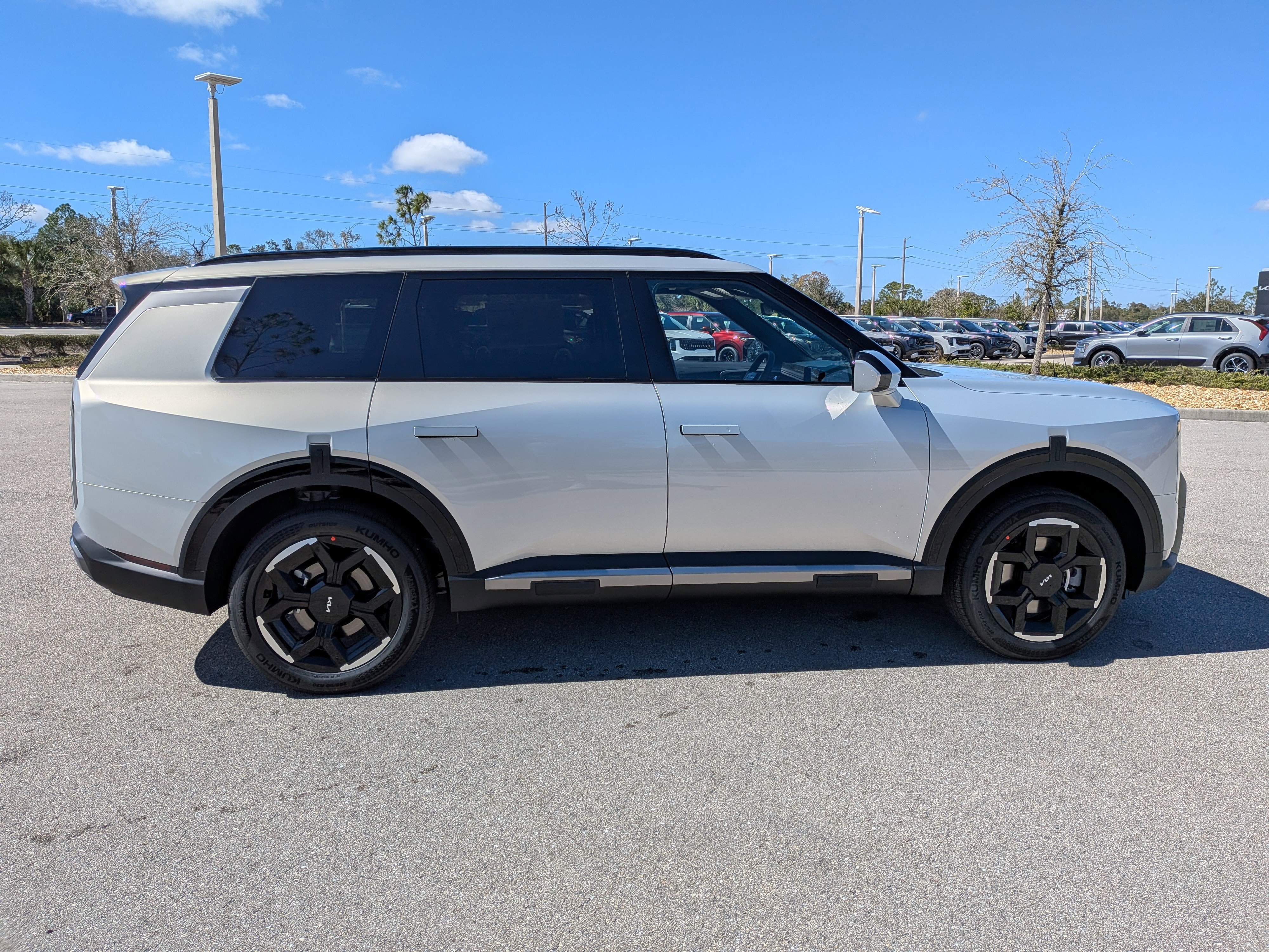 New 2027 Kia Telluride EX FWD image 4