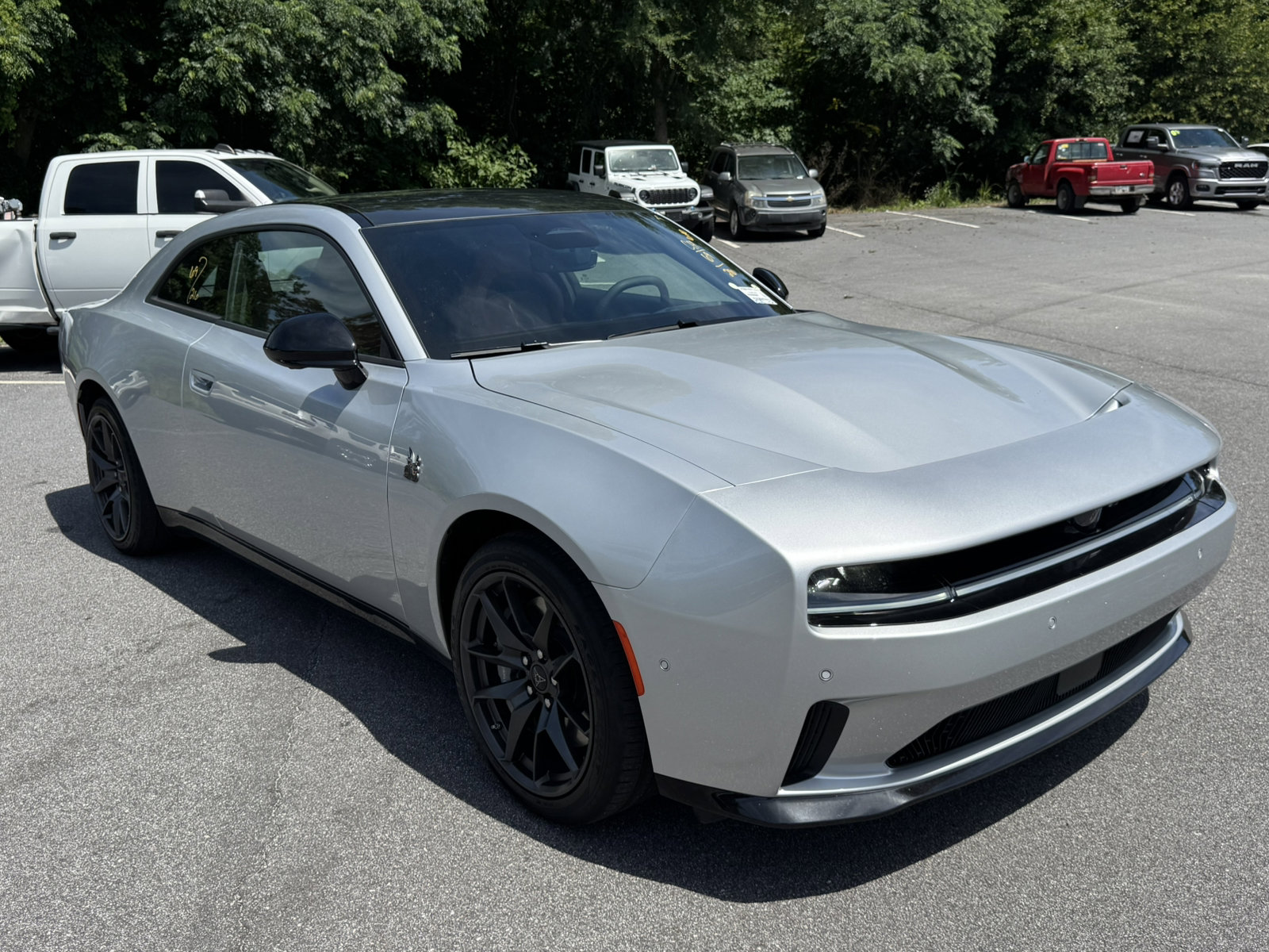 Used 2026 Dodge Charger Daytona Scat Pack AWD/4WD image 3