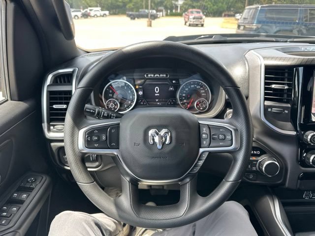 New 2026 RAM 1500 Express AWD/4WD image 12