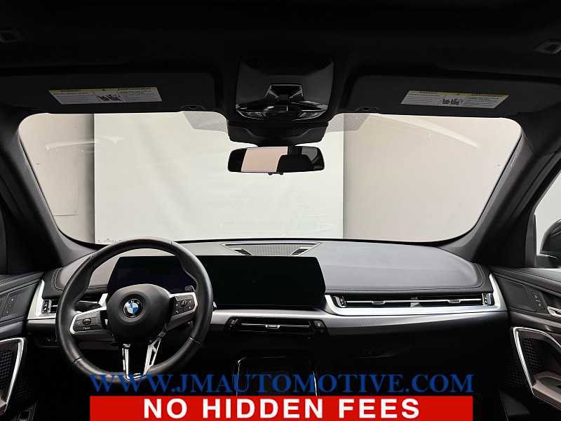 Used 2025 BMW X1 xDrive28i AWD/4WD image 12