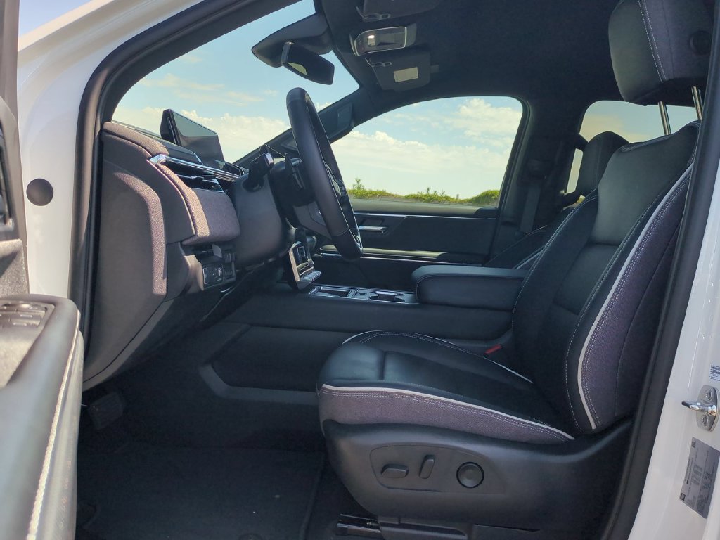 Used 2026 GMC Sierra EV Elevation AWD/4WD image 22