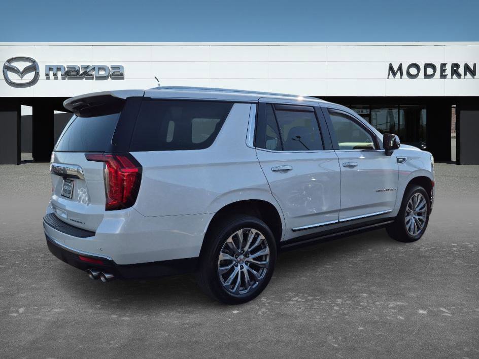 Used 2023 GMC Yukon Denali AWD/4WD image 5