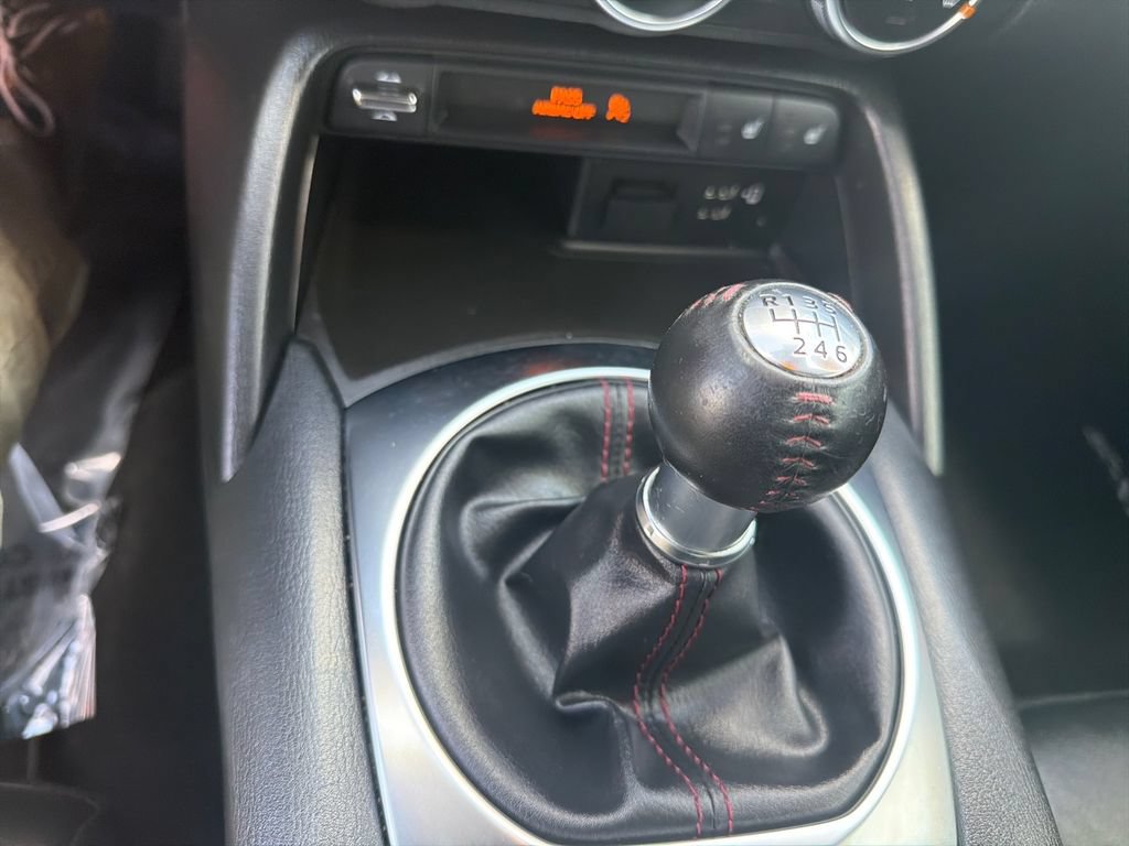 Used 2018 MAZDA MX-5 Miata RF Grand Touring RWD image 25
