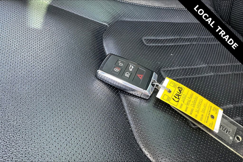 Used 2020 Land Rover Defender 110 SE image 34