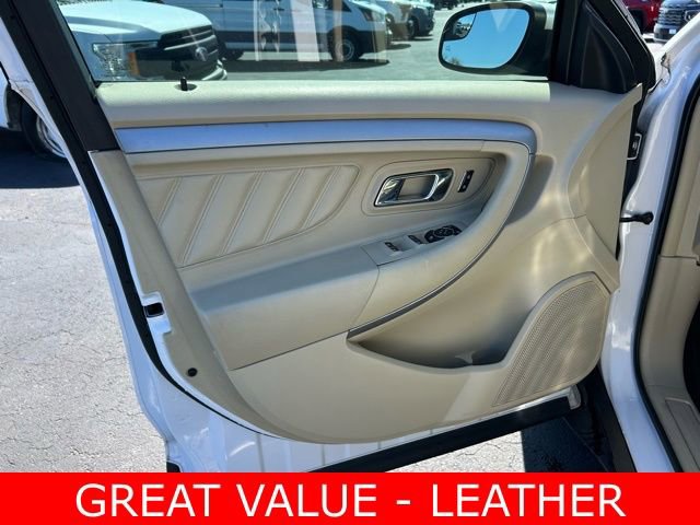 Used 2018 Ford Taurus SEL w/ Equipment Group 201A image 12