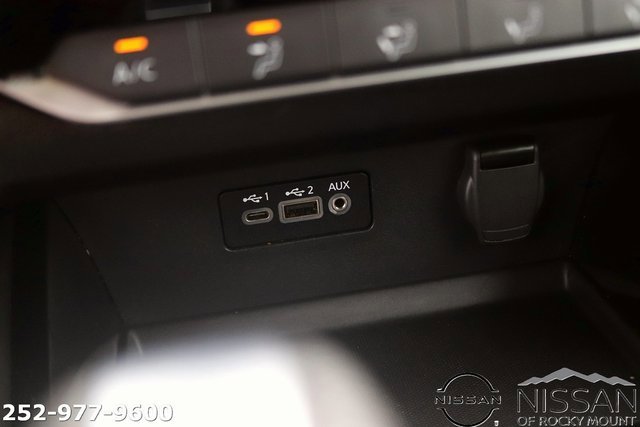 Used 2023 Nissan Altima 2.5 SV image 21