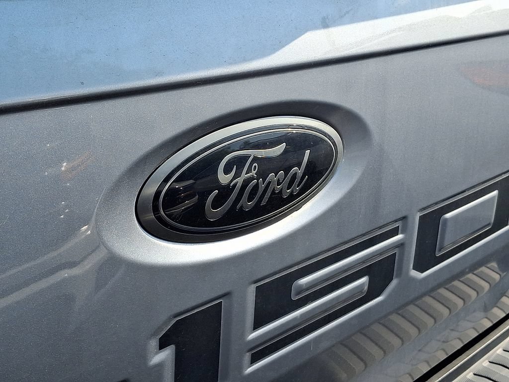 Used 2022 Ford F150 XL w/ STX Black Appearance Package AWD/4WD image 9