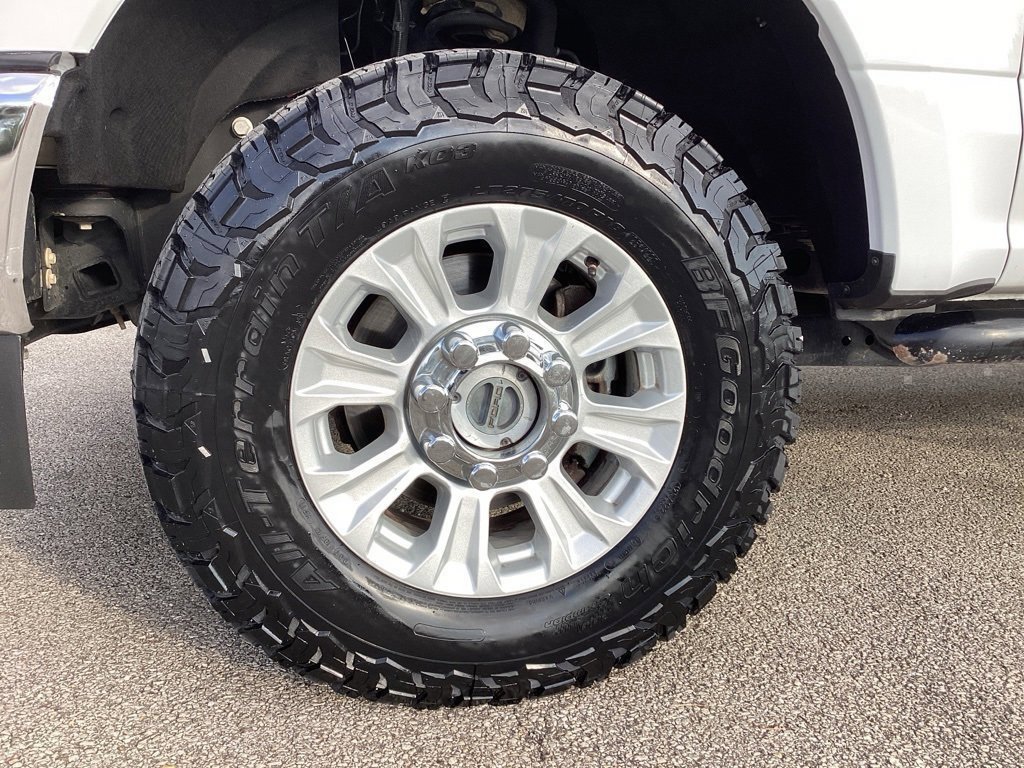 Used 2022 Ford F250 XL w/ STX Appearance Package image 14