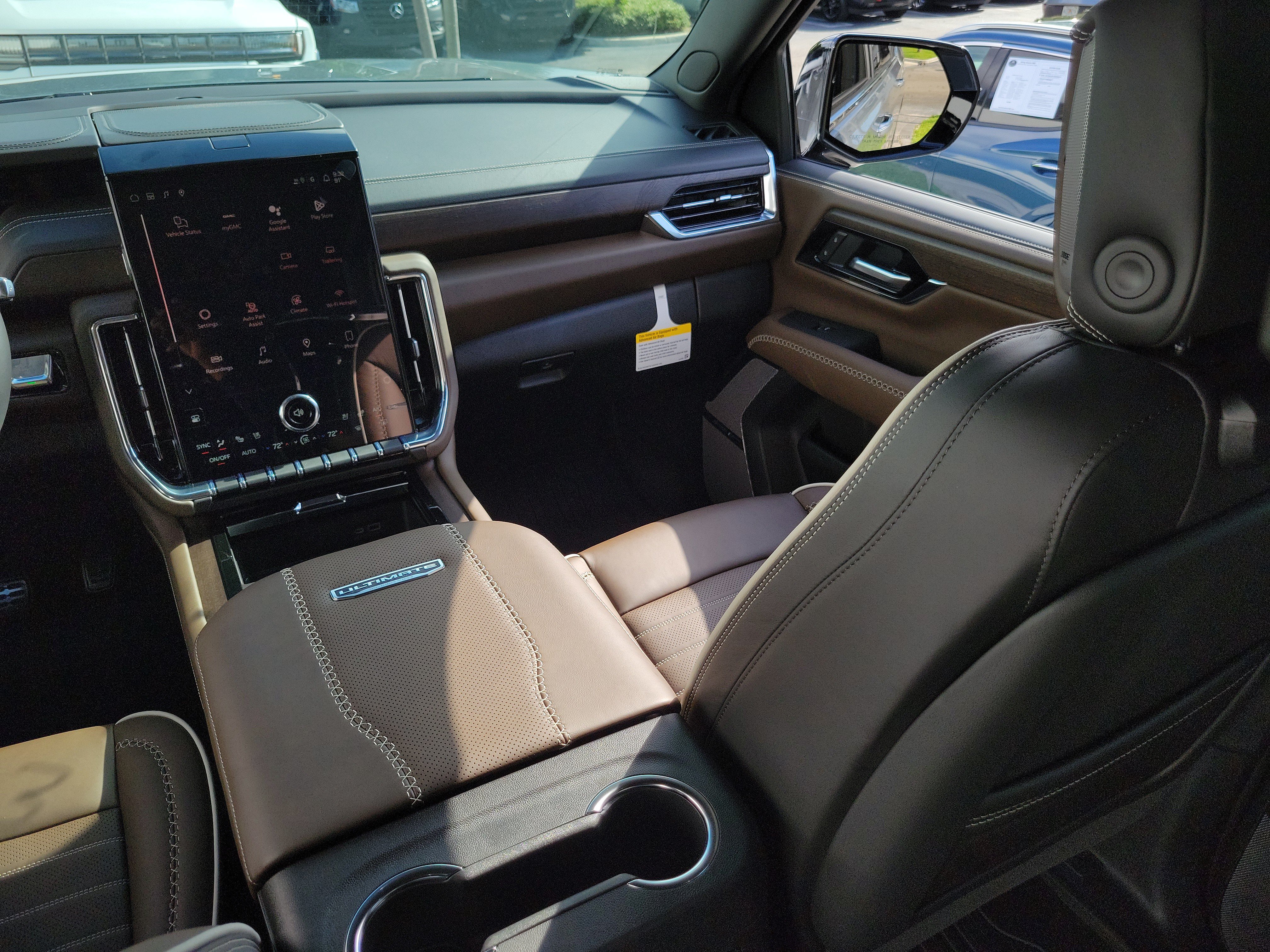 New 2026 GMC Yukon XL Denali Ultimate AWD/4WD image 18