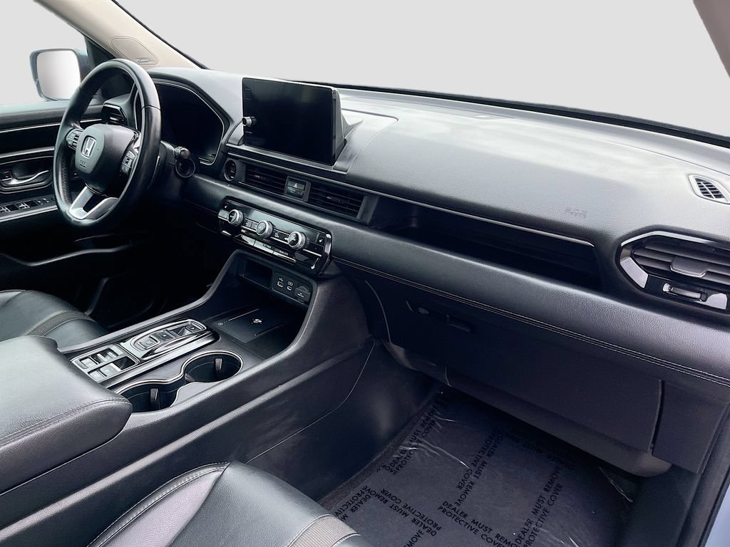 Used 2023 Honda Pilot Touring image 31
