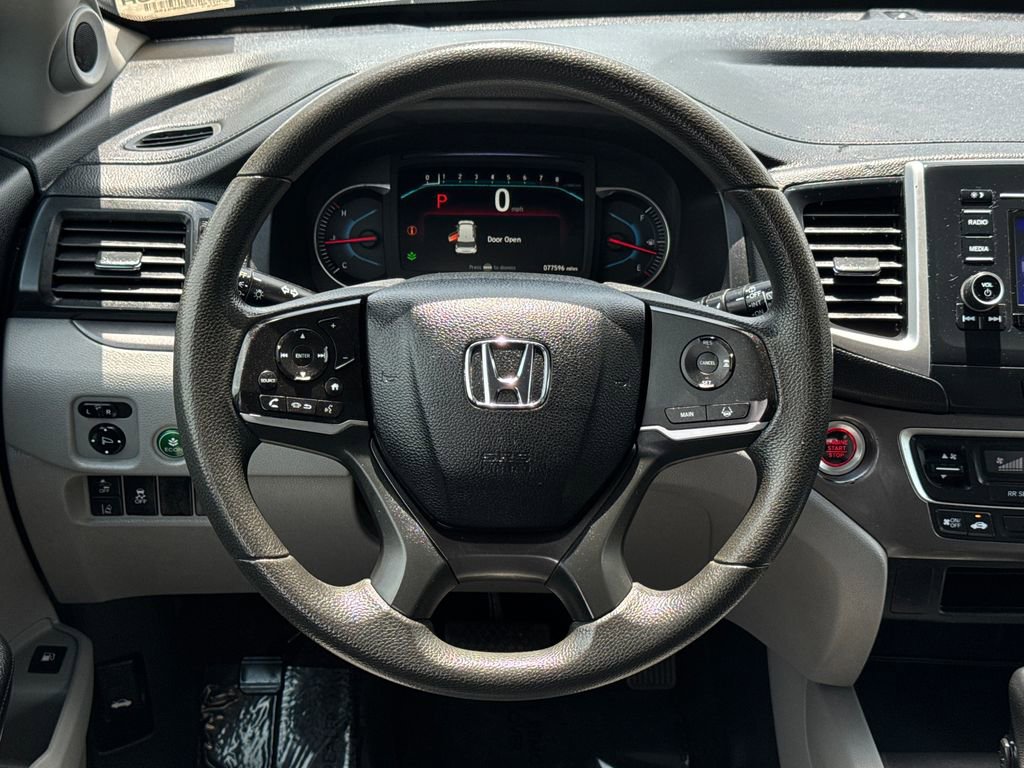 Used 2019 Honda Pilot LX image 14