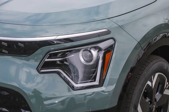 New 2026 Kia Niro Wind FWD image 12