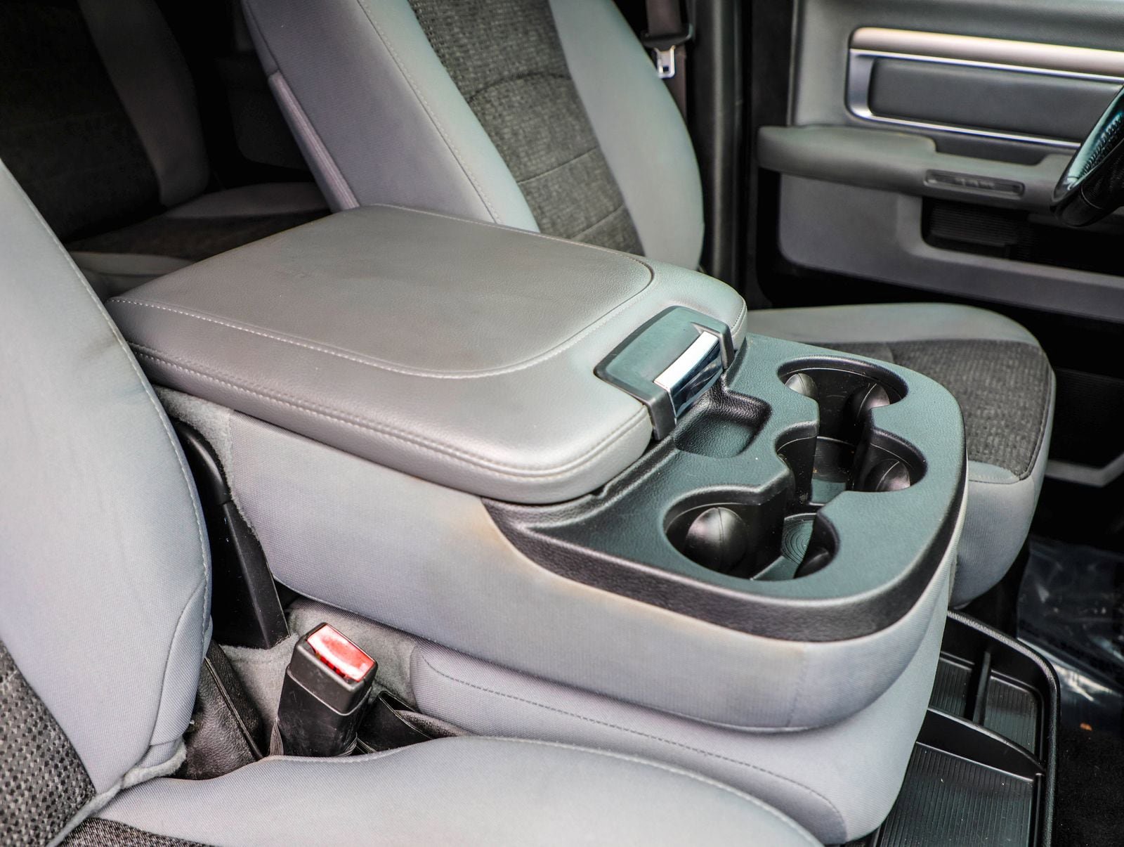 Used 2019 RAM 1500 Big Horn AWD/4WD image 15