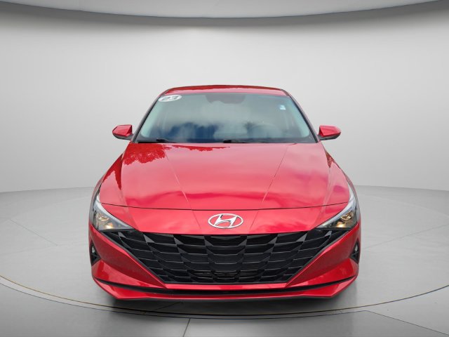 Used 2023 Hyundai Elantra SEL FWD image 4
