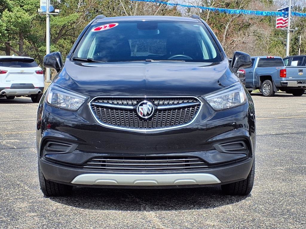 Used 2022 Buick Encore Preferred w/ Safety Package image 3