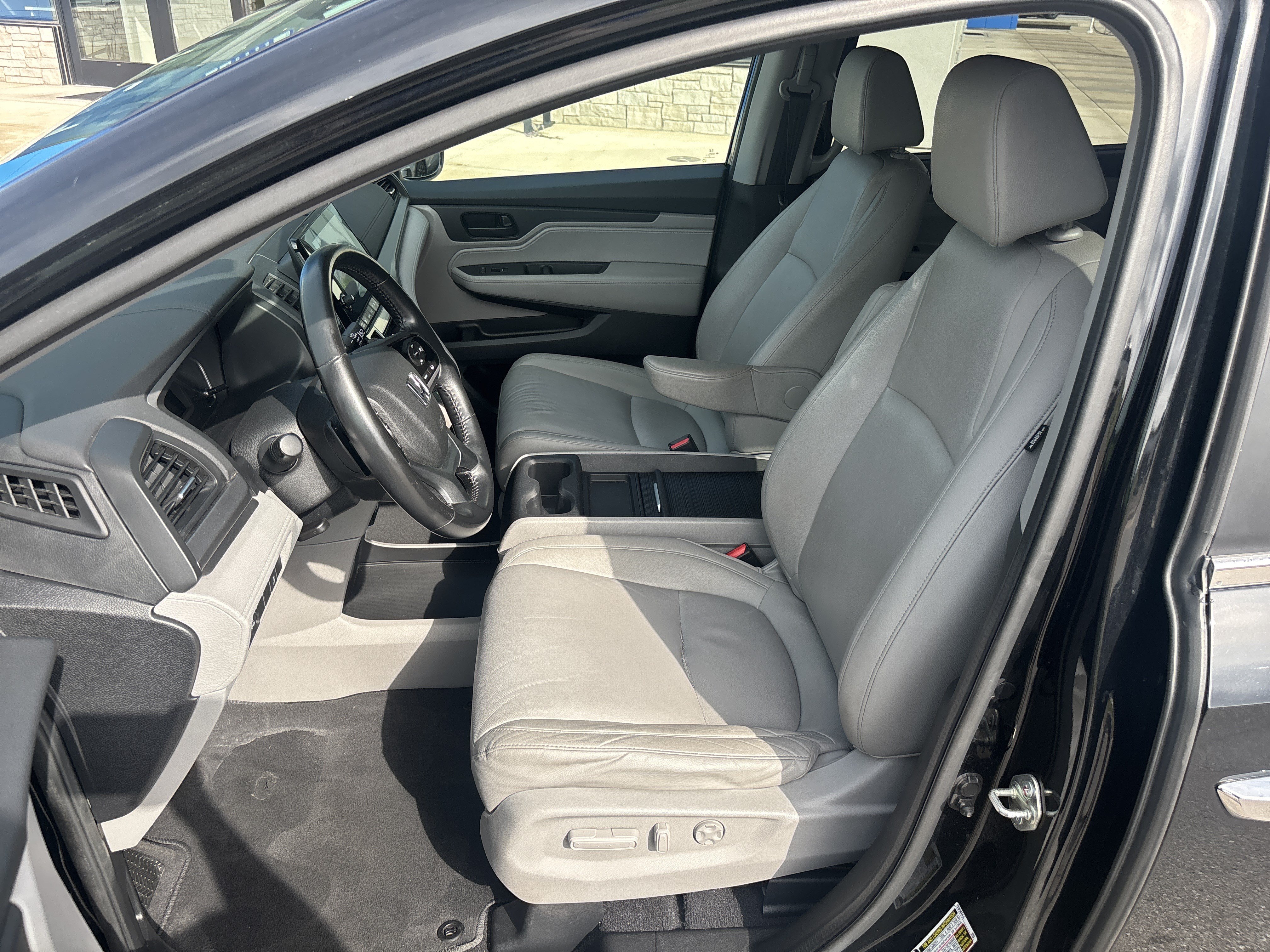 Certified 2018 Honda Odyssey EX-L image 10