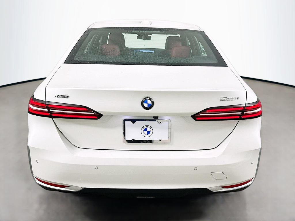 Used 2026 BMW 530i xDrive w/ Premium Package AWD/4WD image 6