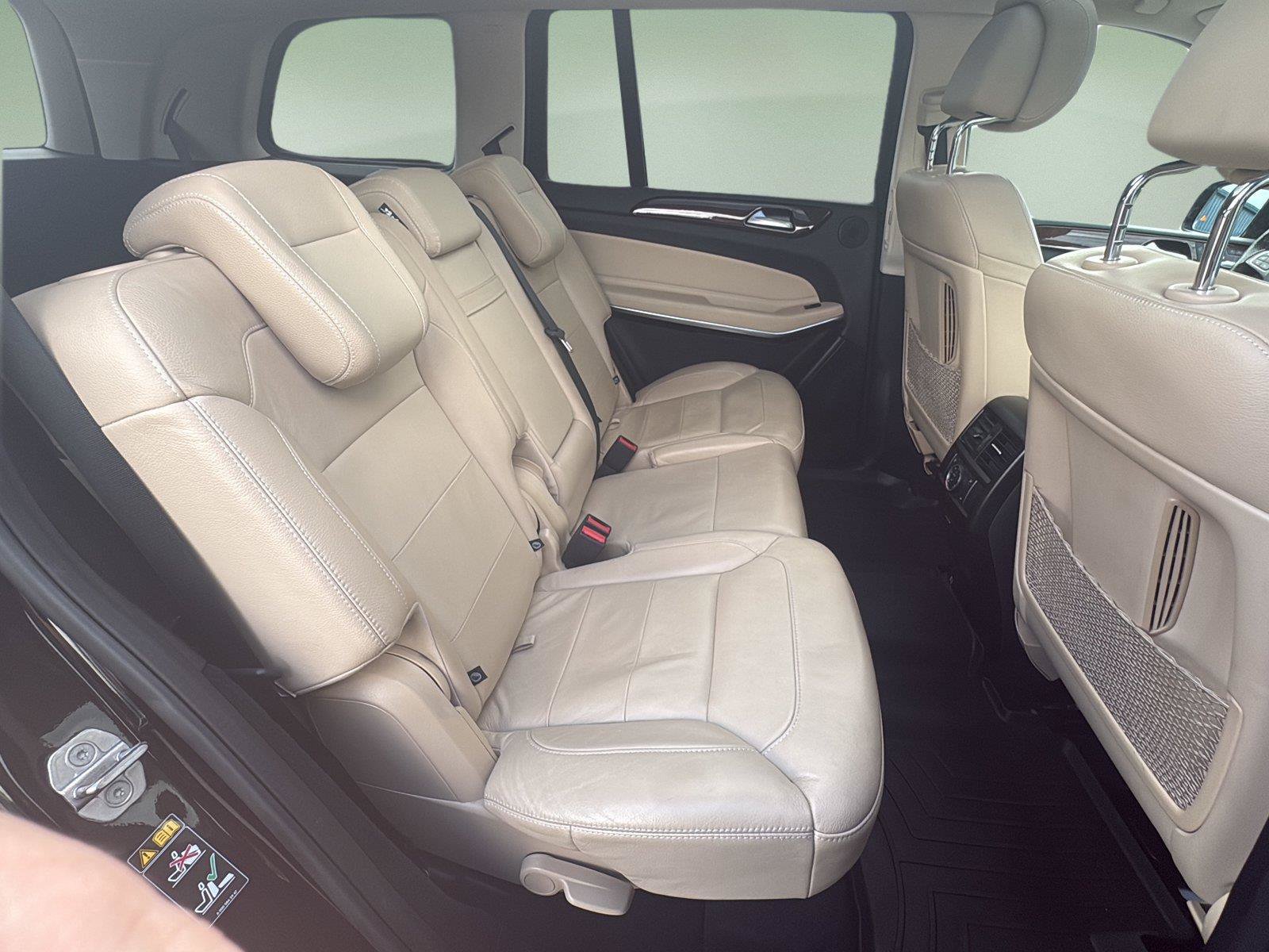 Used 2019 Mercedes-Benz GLS 550 4MATIC image 24