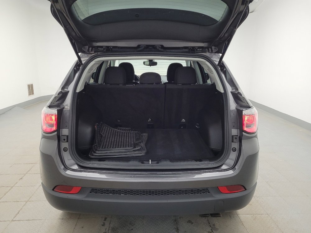 Used 2020 Jeep Compass Sport image 29