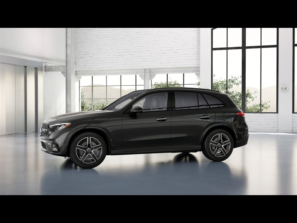 Used 2026 Mercedes-Benz GLC 300 4MATIC image 31