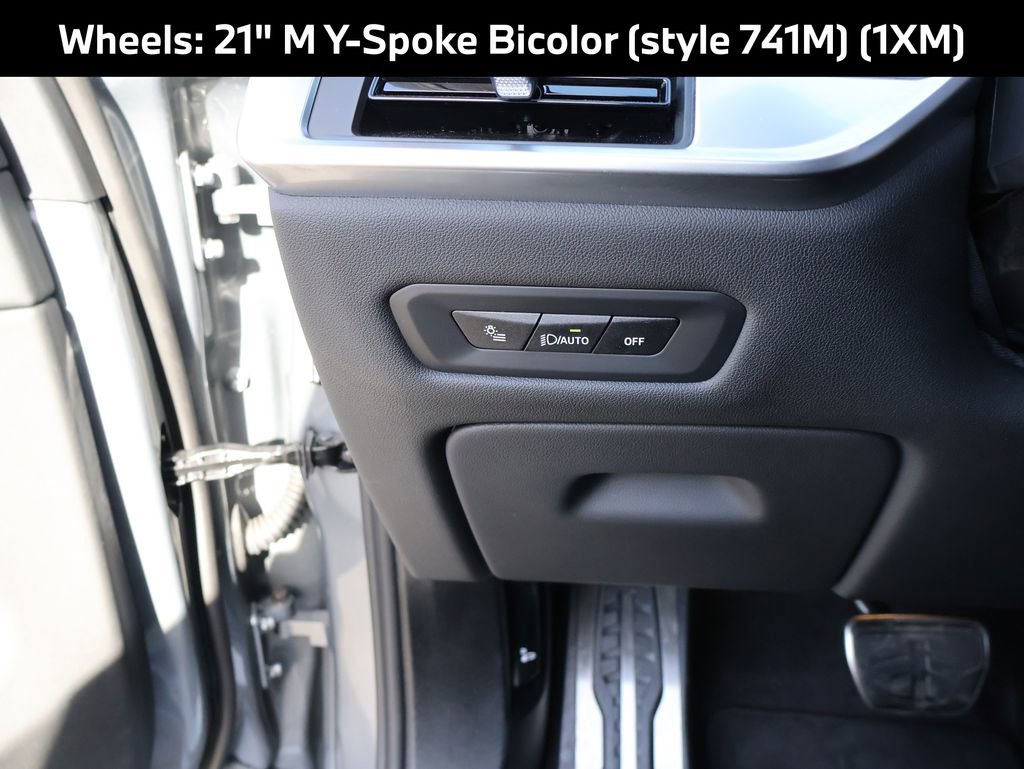 Used 2026 BMW X6 M60i image 37