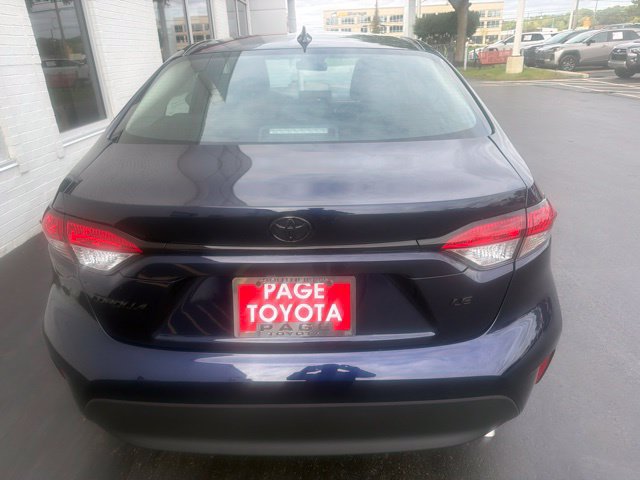 Used 2026 Toyota Corolla LE FWD image 3