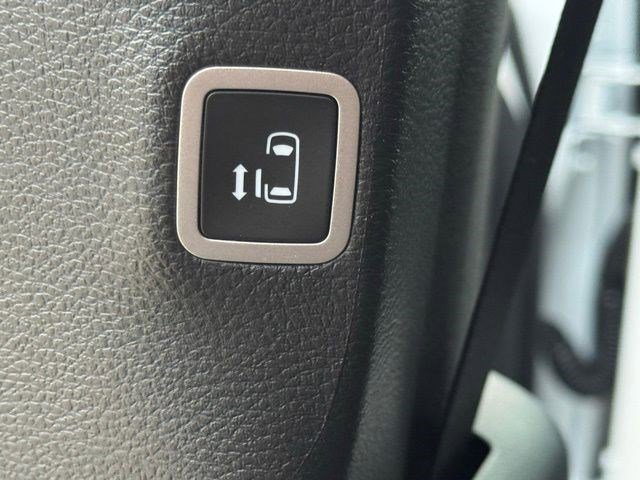 New 2026 Chrysler Pacifica Select image 34