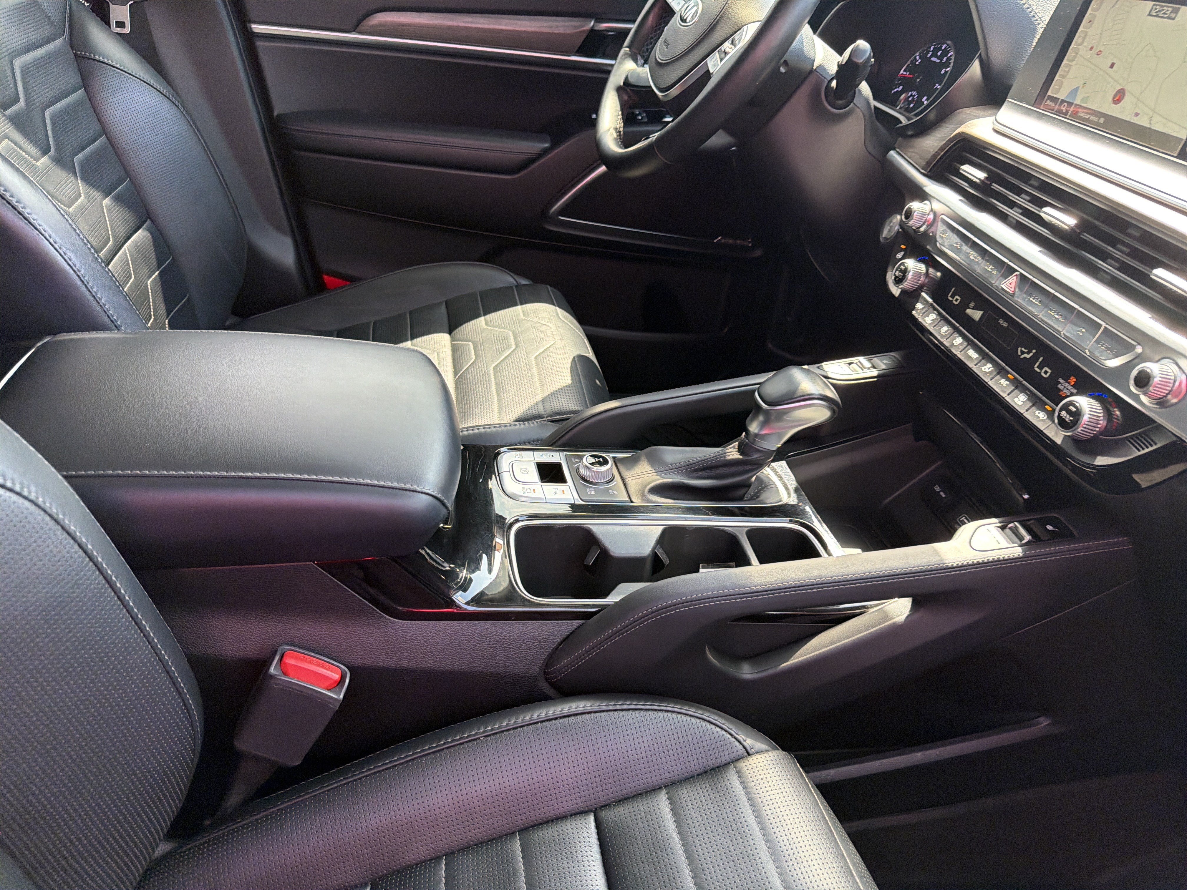 Used 2020 Kia Telluride SX w/ SX Prestige Package AWD/4WD image 81