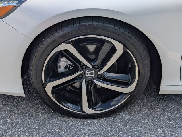 Used 2022 Honda Accord Sport image 13