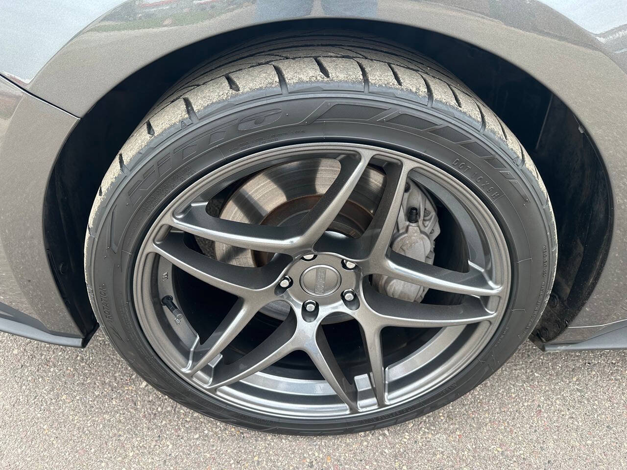 Used 2019 Ford Mustang GT Premium RWD image 13