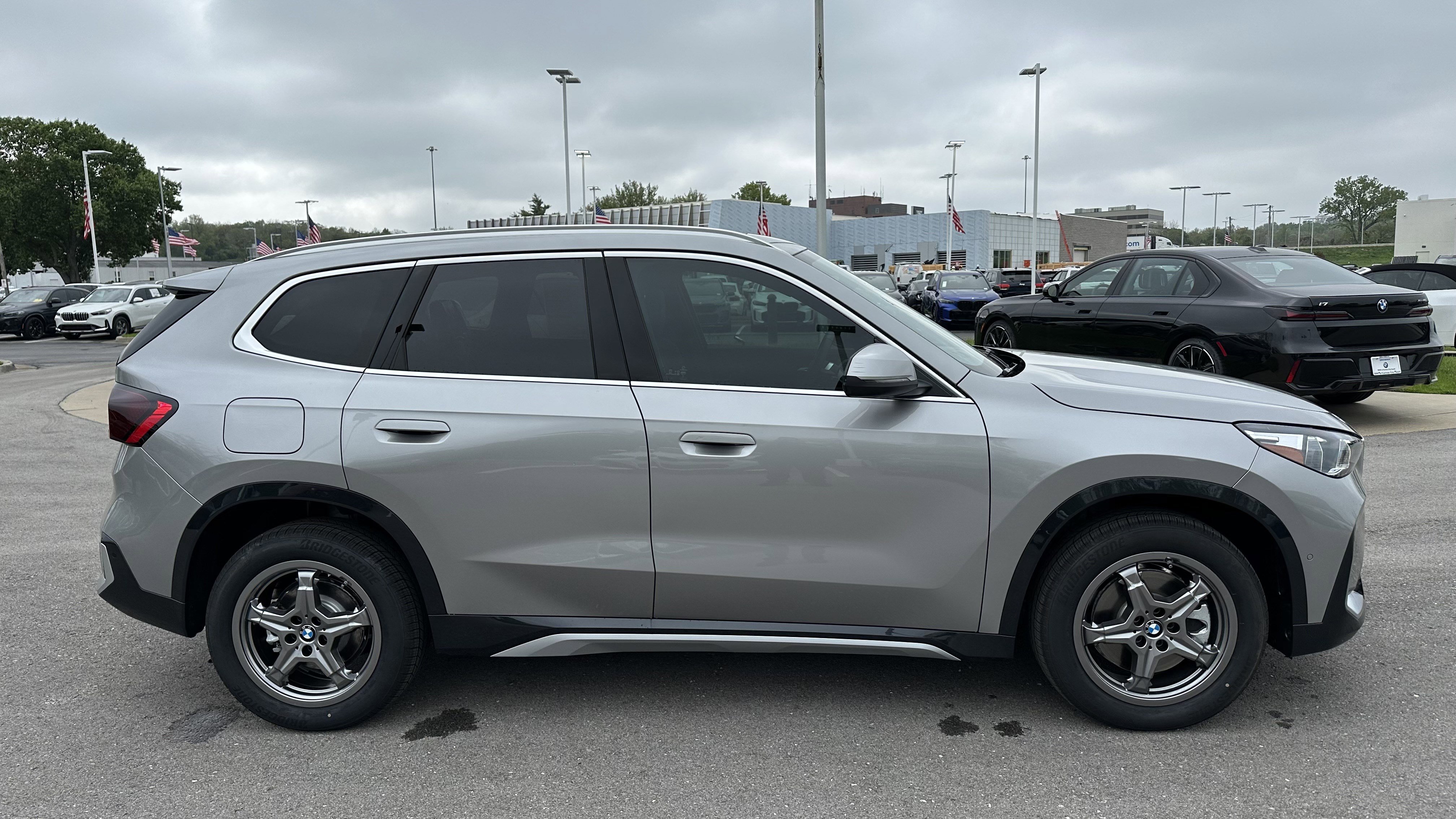 Used 2025 BMW X1 xDrive28i w/ Convenience Package AWD/4WD image 11