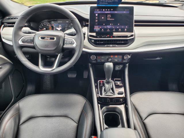 Used 2024 Jeep Compass Limited AWD/4WD image 21