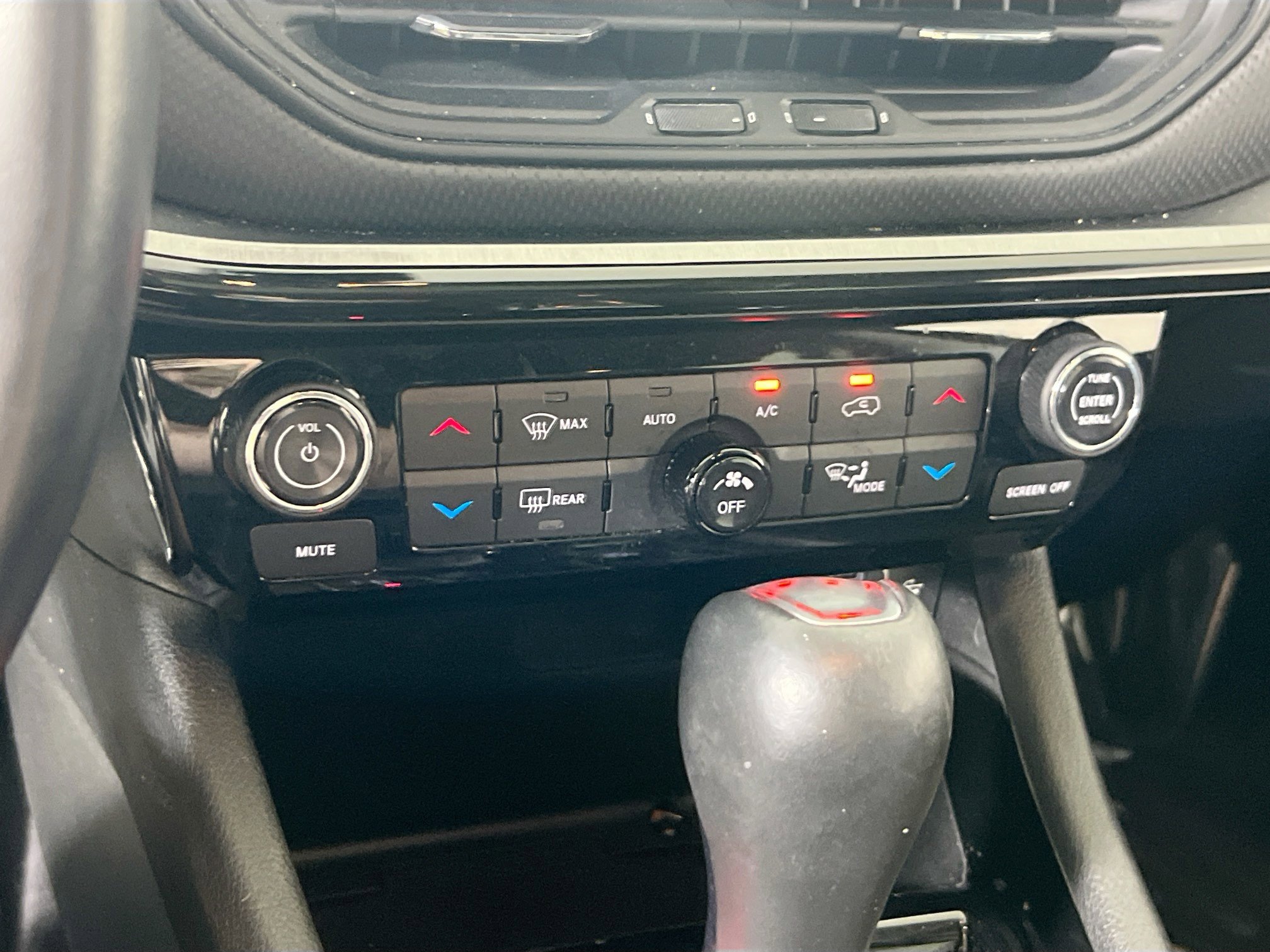 Used 2022 Jeep Compass Trailhawk w/ Trailhawk Elite Group image 16