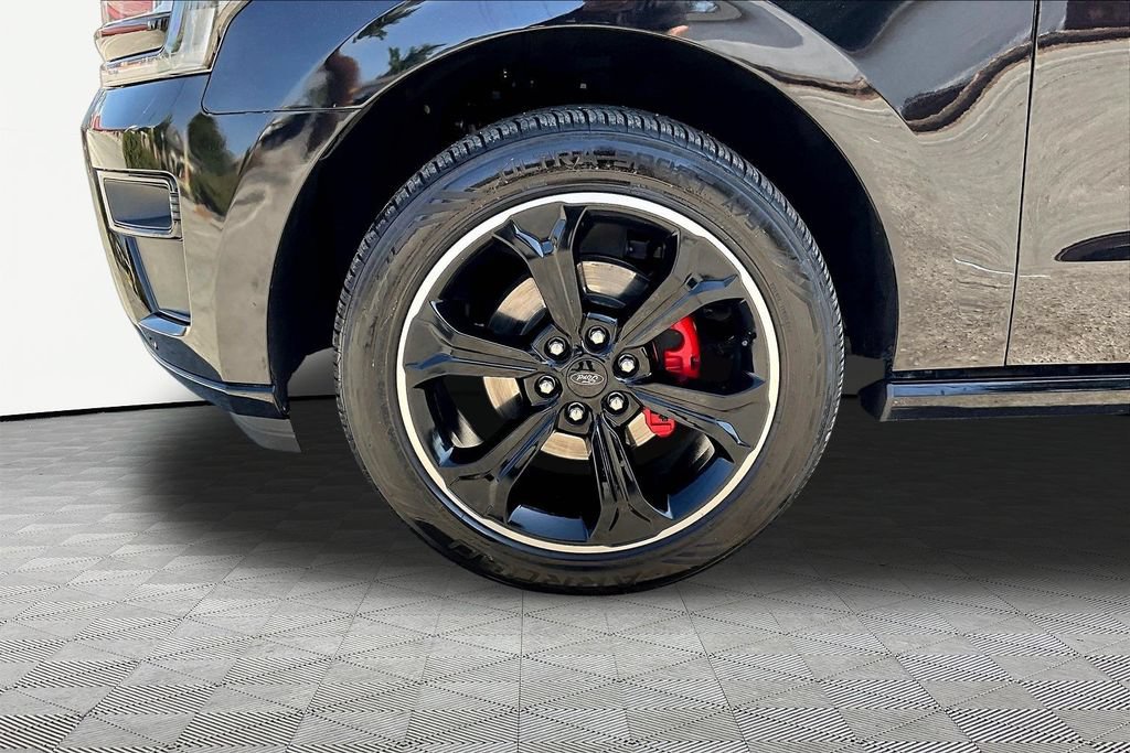 Used 2024 Ford Expedition Limited RWD image 35